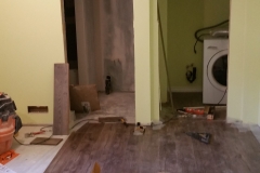 Lamenet Floor